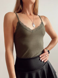 Body con encaje