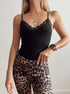 Body con encaje en internet