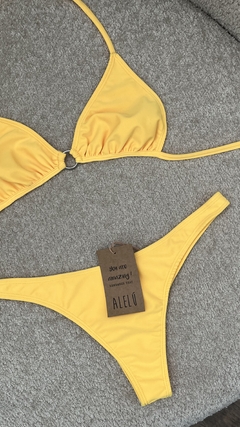 Bikini Nina - Alelú