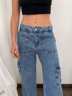 Jean Wide Leg Cargo - comprar online