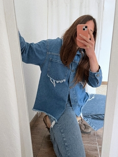 Camisaco de Jean Desflecado - comprar online