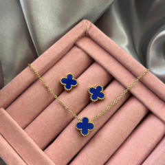Conjunto Colar + Brincos VirginIa na internet