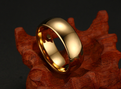 Par de Alianças Clássica em Tungstênio 8mm Banhada a Ouro 18k - comprar online