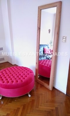 Espejo de pie con marco en pinotea lustre natural 1,90 x 0,60 mts (EP101M)