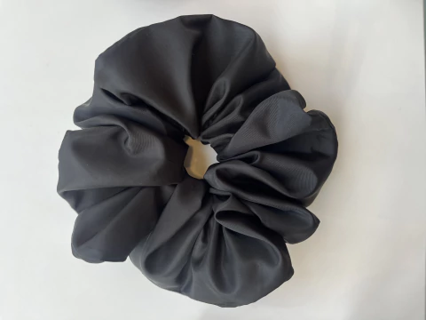 Imagen de MAXI SCRUNCHIES