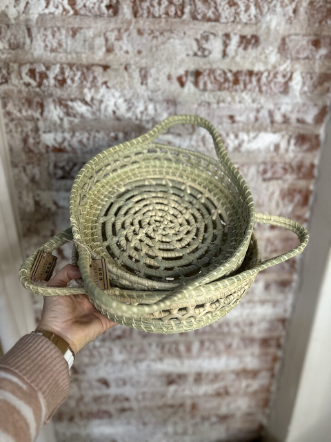 BANDEJA CON MANIJA MIXTO 28X7