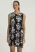 Vestido curto regata decote redondo em voil de viscose com estampa exclusiva - Loja Labyrinth