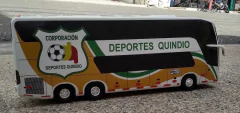 BUSES DE EQUIPOS DE FÚTBOL A ESCALA (Selección Colombia) en internet