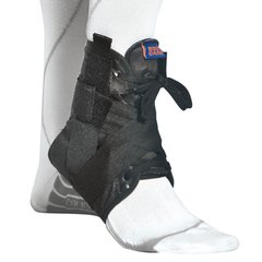 BOTILLERA DEPORTIVA RUNNER CON TIRAS BODY CARE
