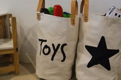 Canasto contenedor con manija de cuero - tienda online