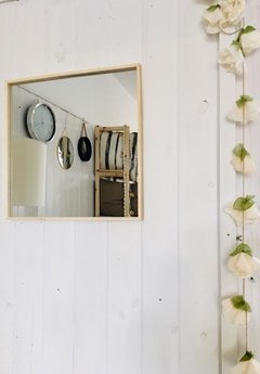 Guirnada de flores en internet