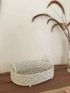 Bandejas caladas White