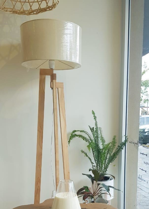 Lampara de pie paraiso plegable