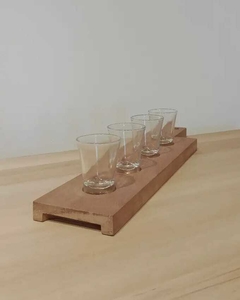 Tabla picada con 4 shots de vidrio - comprar online