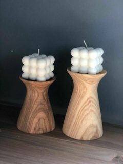 Candelabros de madera en internet