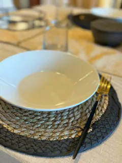 INDIVIDUAL DE RATAN CON BORDE NEGRO - tienda online
