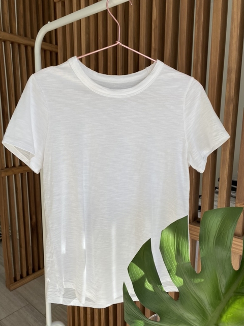 Remera Everywear Redondo