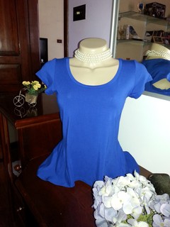 blusa de malha com renda