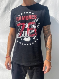 Remera Ramones Aguila