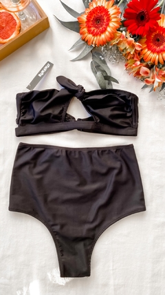 BIKINI LUPE BLACK.