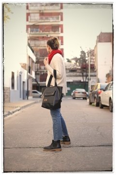 Bolso cuerina negro