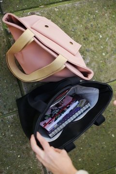 Bolso cuerina negro - comprar online