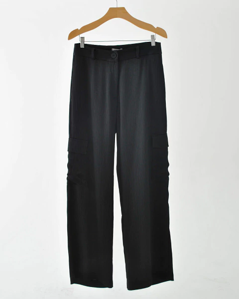 Imagem do Calças com Bolsos Laterais