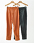 Calça Modelo Cenoura em Couro - comprar online