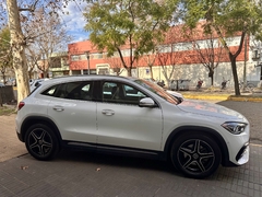 Mercedes Benz GLA 250 4 Matic - tienda online