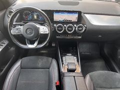 Mercedes Benz GLA 250 4 Matic en internet