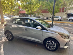 Hyundai HB20 Platinum Safety 1.6 - tienda online