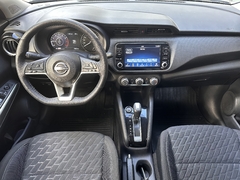 Nissan Kicks Advance CVT 1.6 en internet