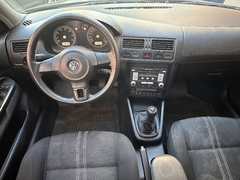 Volkswagen Bora Trendline 2.0 en internet