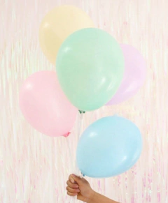 Set de 25 globos pastel en internet