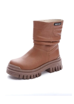 BOTITA CUERO ARRUGADA (SAVBRUSIO612) en internet