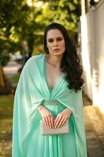 VESTIDO CAPA VERDE TIFANY COM CINTO BORDADO FRONTAL - comprar online