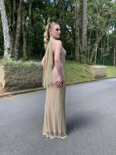 LOCAÇÃO Vestido Tela Rede Dourado Furta-cor estilo sereia - Brilliê