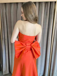 PRIMEIRA LOCAÇÃO Vestido Laranjado - comprar online