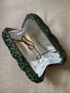 LOCAÇÃO Clutch Verde Pedraria - loja online