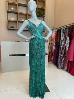PRIMEIRA LOCAÇÃO Vestido bordado franjas transpassado