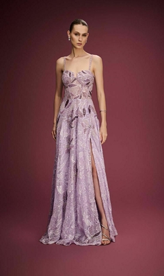 PRIMEIRA LOCAÇÃO Vestido bordado Lilás com fenda