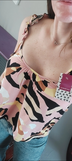 Blusa print rosa