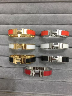 RÉPLICA BRACELETE H - PREMIUM na internet