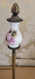Antigo Porta-Toalhas de Bancada Duplo em Bronze Maciço e Porcelana Floral - Galeria Franceschini Art & Decor