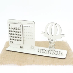 5 Calendário Infinito Display Nome Personalizado Mdf Branco - Balão Vintage