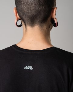 Remera Japan SciFi - Bondi Poncho
