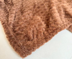 Manta polar trama ZIGZAG MARRON en internet
