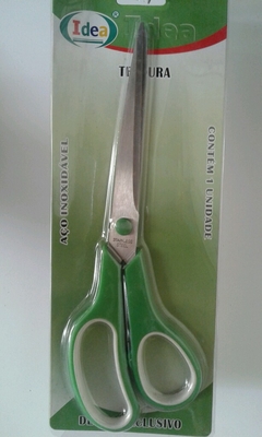 Tesoura tamanho 9,5