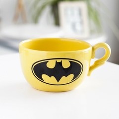 BATMAN - linea amarilla en internet