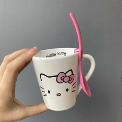 HELLO KITTY - linea blanca